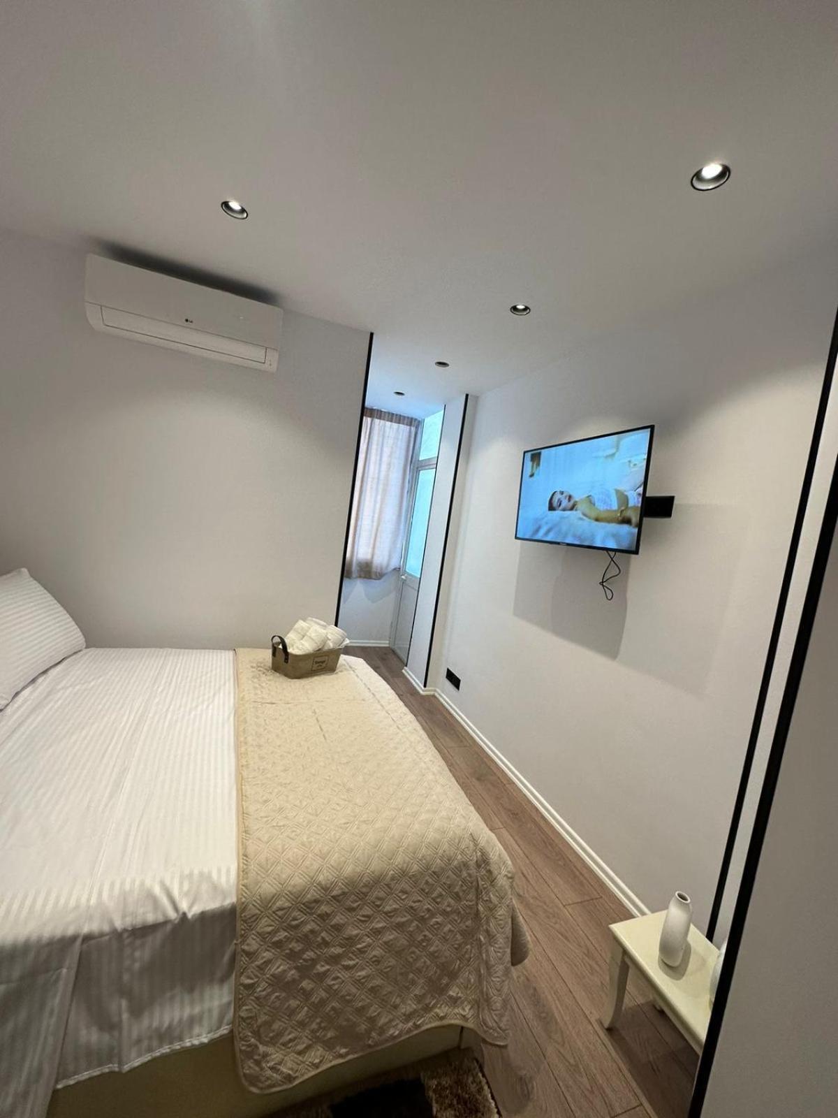 Heart Of Tirana Apartment Екстериор снимка